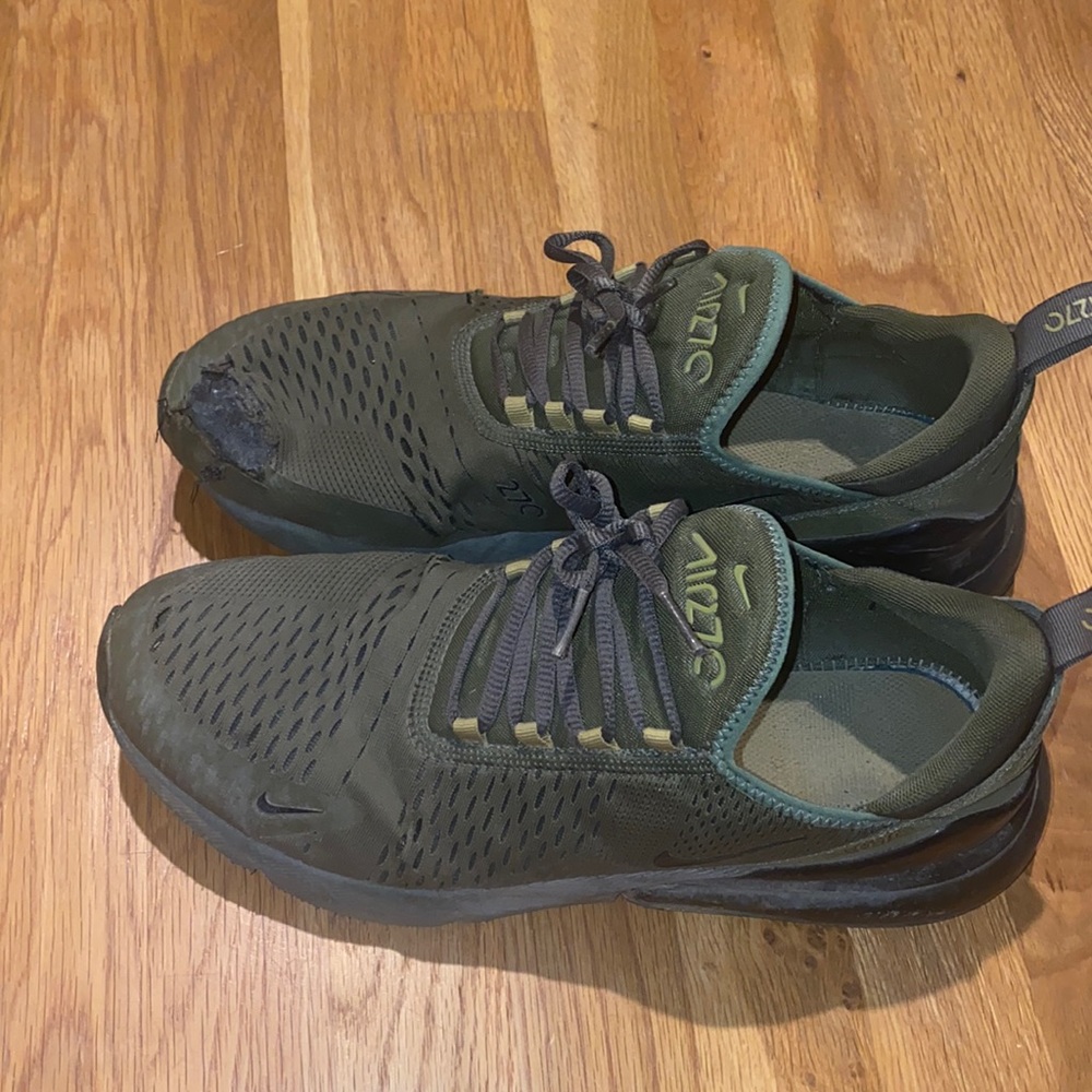 Nike air270